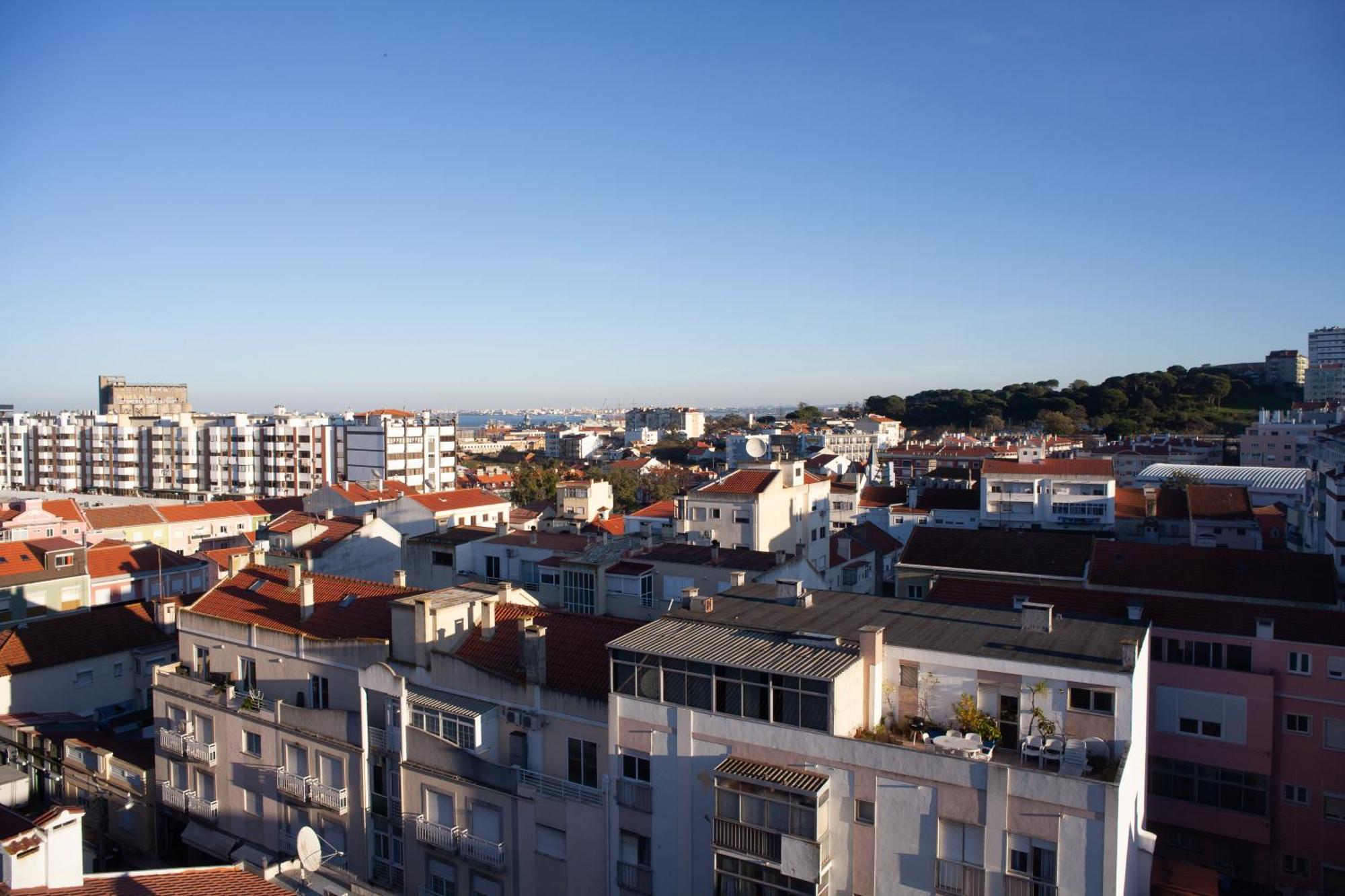 Just4U Apartment 2 Almada Kültér fotó